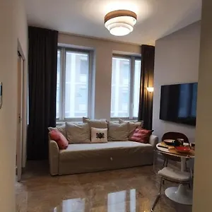 Appartement Pink Maison Centro Piazza Diaz Duomo, Milan