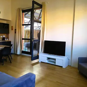 Appartement Nuovo Loft Con Terrazzo M2 Ieo Humanitas Bocconi Navigli, Milan