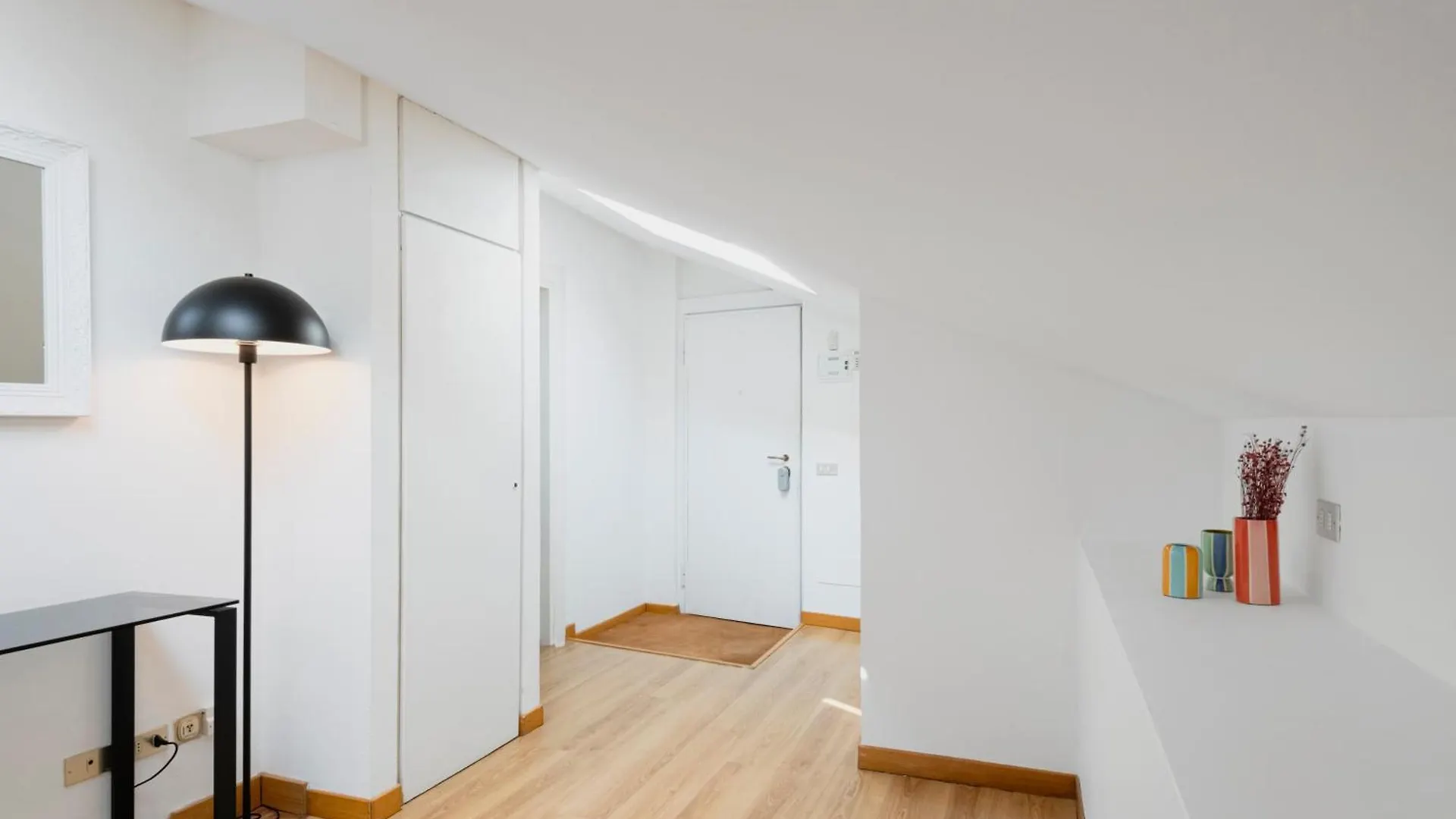 Apartamento RELSTAY - Arco della Pace - Sunny Loft Milán Italia
