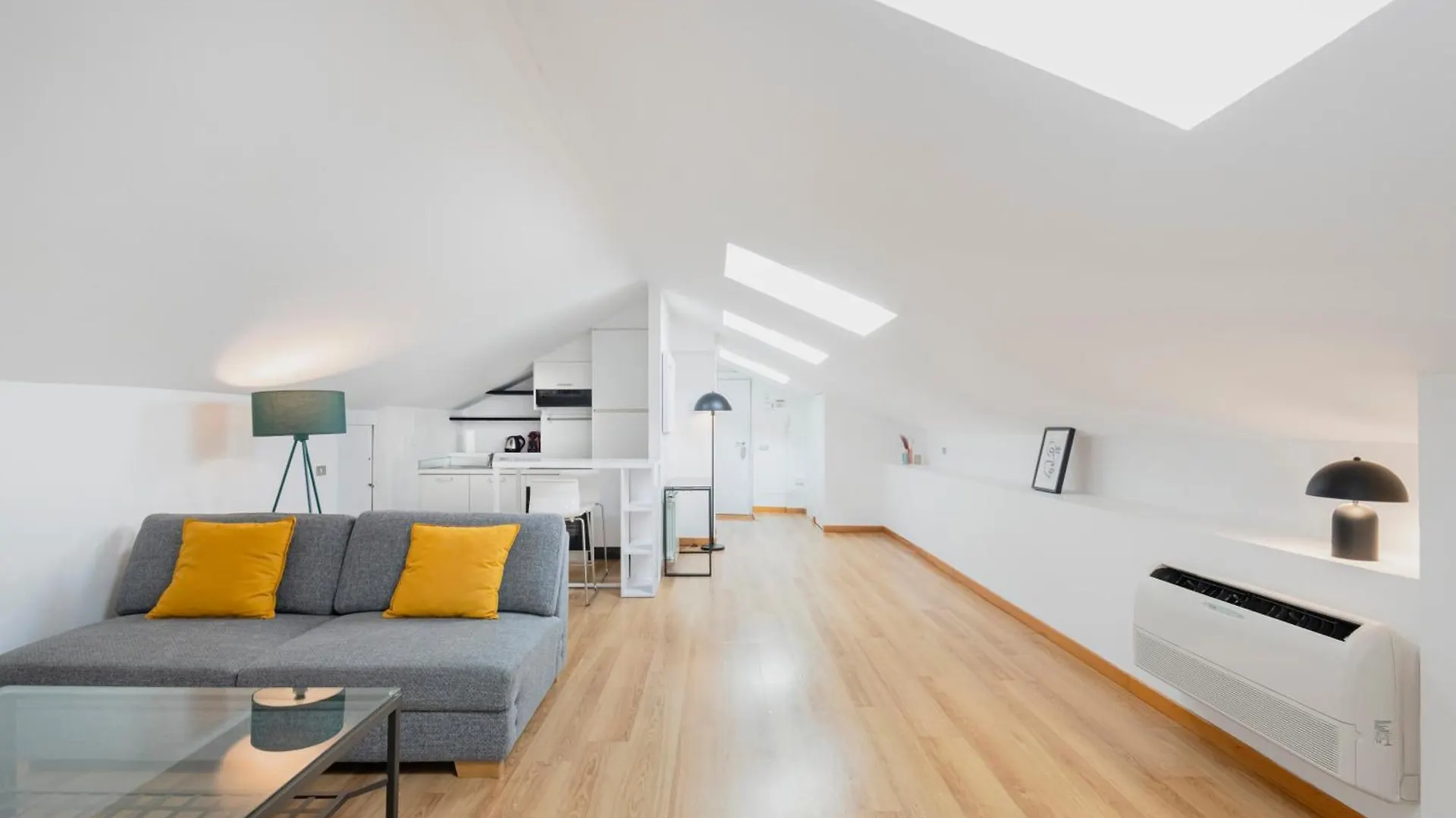 Apartamento RELSTAY - Arco della Pace - Sunny Loft Milán